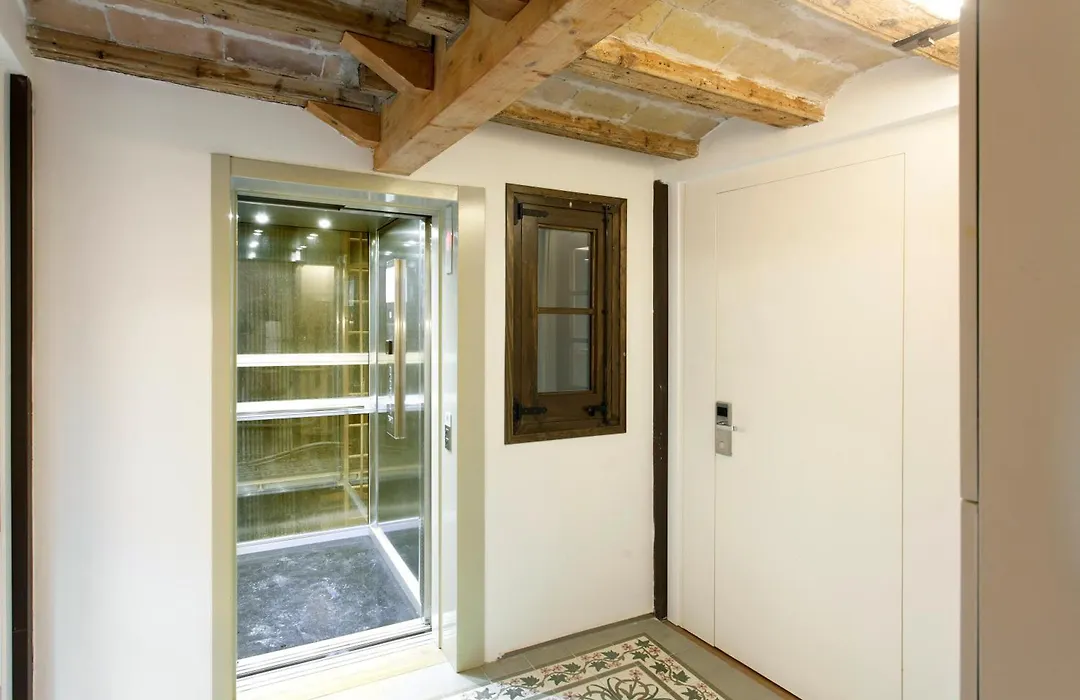 Barcelona Classic Palau Apartments-1